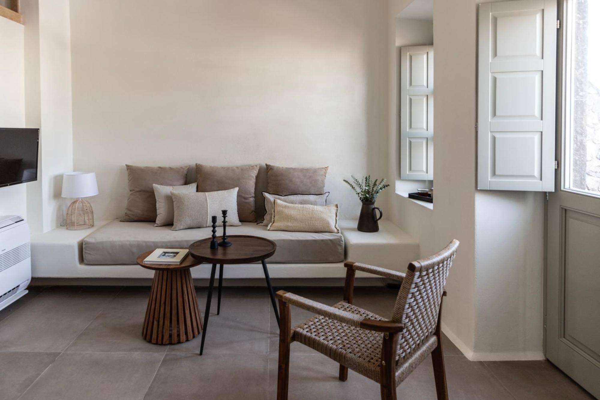 Frescoes Luxury Suites By Kb Hospitality 梅萨雷亚 外观 照片
