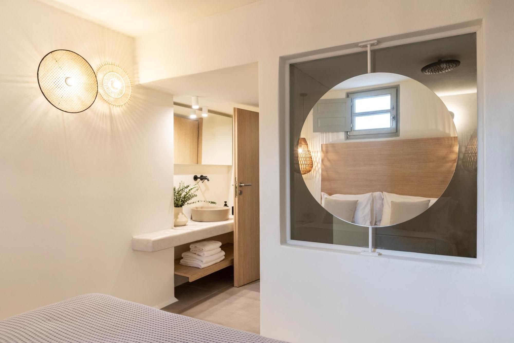 Frescoes Luxury Suites By Kb Hospitality 梅萨雷亚 外观 照片