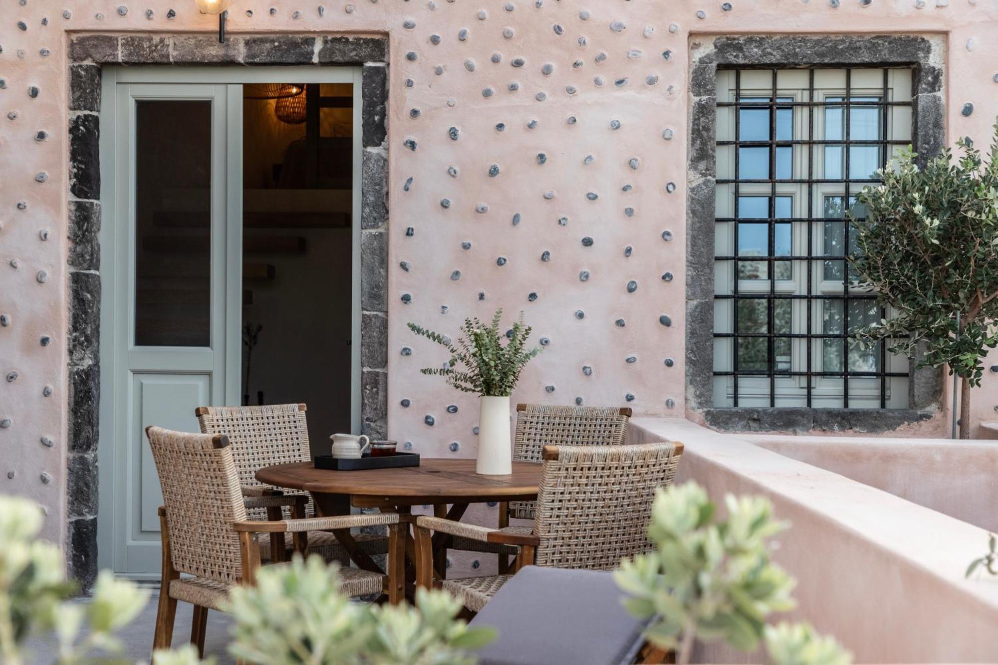 Frescoes Luxury Suites By Kb Hospitality 梅萨雷亚 外观 照片